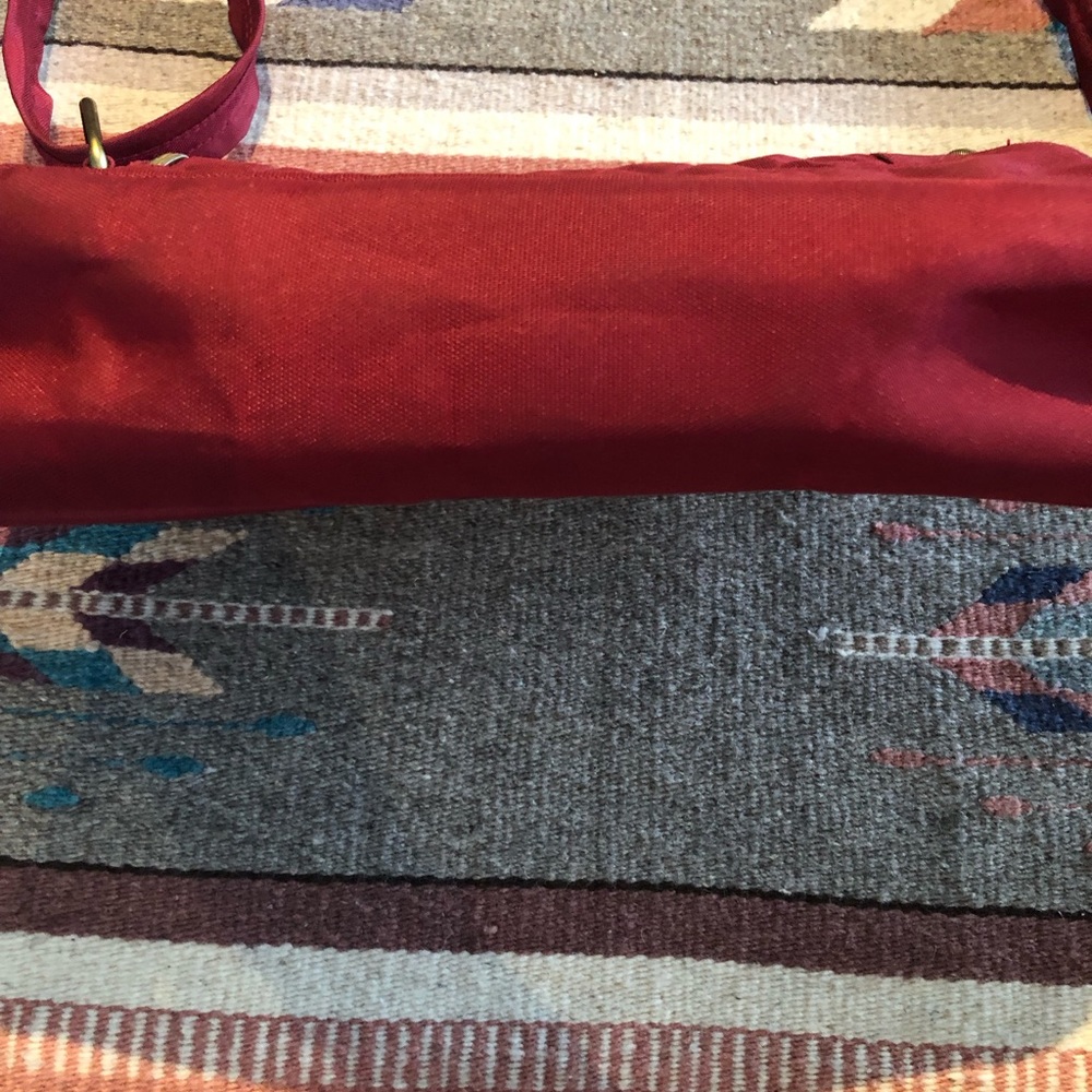 NWT TRAVELON Burgundy Crossbody Travel Purse/Bag - Picture 6 of 7